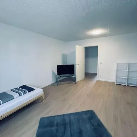 Appartamento Geraeumige 3-zimmer-wohnung Plaidt